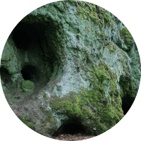 Pixies 'Rocks sind eine nationale Naturdenkmal in den westlichen Bergen Doupovské Luftlinie weniger als eine Meile östlich von Dubina, Šemnice Gemeinde im Kreis Karlovy Vary und nur etwa 6 km Luftlinie von der Unterkunft Rieger.